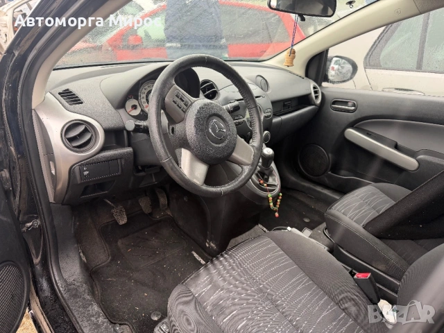 Mazda 2 2010 НА ЧАСТИ, снимка 3 - Автомобили и джипове - 53279373