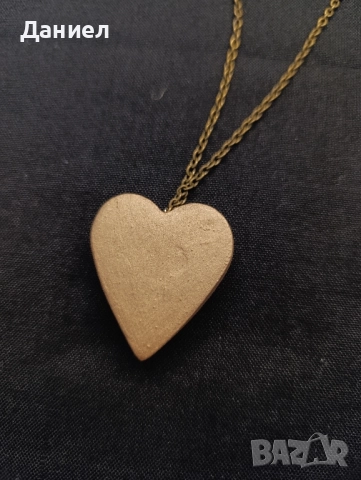 Гердан със сърце , снимка 3 - Колиета, медальони, синджири - 52263586