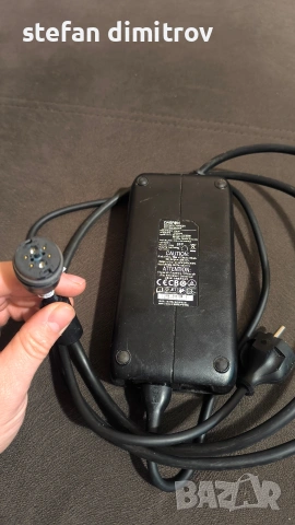 Зарядно за електрически велосипед darfon 42V 4A 168W Smart Charger, снимка 2 - Аксесоари за велосипеди - 53572652