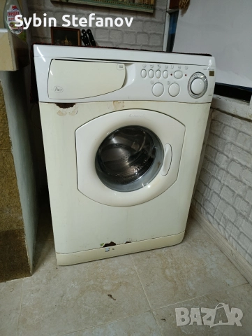 пералня Ariston Margarita 