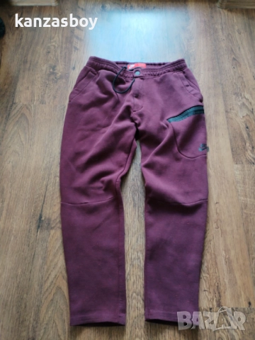 nike tech fleece maroon 805218-681 - дебело мъжко долнище Л, снимка 10 - Спортни дрехи, екипи - 52067786