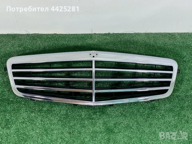 решетка радиаторна Mercedes w212 E klass 2009-2013 г. #1035V