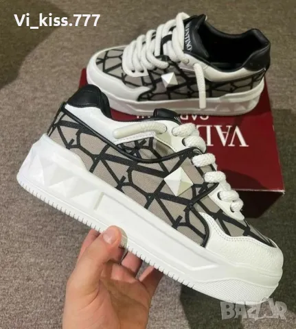 Нови обувки Valentino , снимка 6 - Дамски ежедневни обувки - 48876559