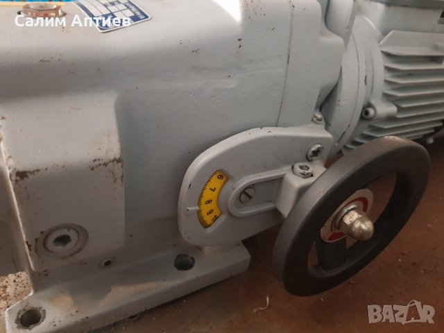 мотор-редуктор вариаторен с спирачна система STÖBER, снимка 4 - Електродвигатели - 39632326