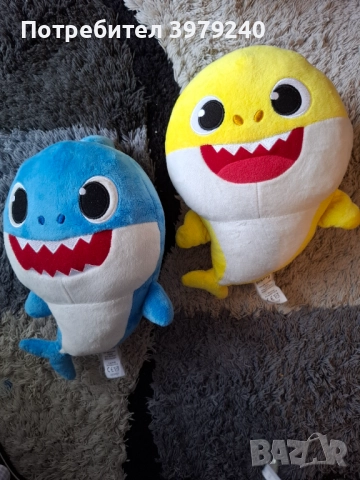 Плюшена играчка пееща Beby shark