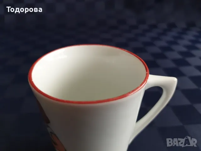 Порцеланова чашка с детски мотиви, снимка 5 - Чаши - 49150217
