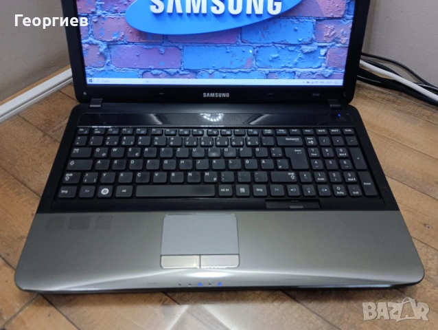 Лаптоп Samsung R540 / 15.6", снимка 2 - Лаптопи за дома - 53147001