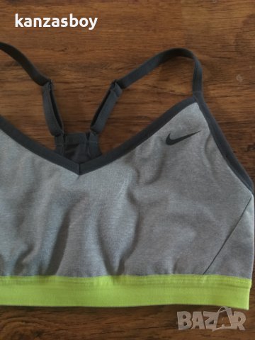 nike sport bra - страхотно дамско бюстие КАТО НОВО, снимка 5 - Корсети, бюстиета, топове - 38025337