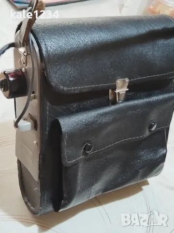 Луч 70. СССР. Фотосветкавица. Luch 70. Чанта от естествена кожа. Комплект. Преносима с батерия , снимка 16 - Антикварни и старинни предмети - 49327176