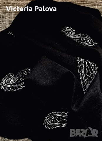 Луксозен голям вълнен шал с блестящи камъчета