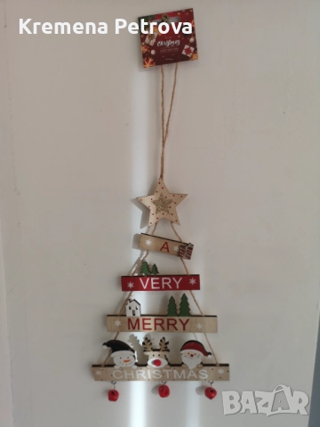Нов Орнамент коледно дърво, висящ модел, дърво, послание „A Very Merry Christmas“, фигури Дядо Колед, снимка 2 - Декорация за дома - 52646223