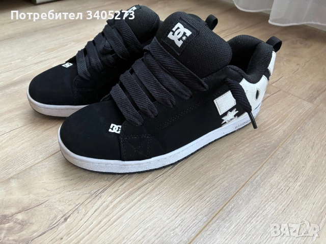 Кецове DC Shoe Company, снимка 6 - Кецове - 51824712