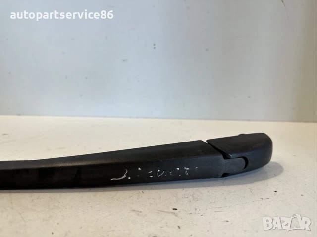 Заден рамо на чистачка за Jeep Grand Cherokee 3.0 Crd (2012), снимка 3 - Части - 53521441