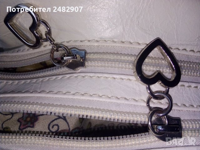 Малка дамска чанта, снимка 6 - Чанти - 36968513