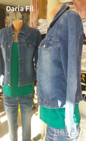 Вталено дънково яке в средно тъмен деним, снимка 3 - Якета - 40245502