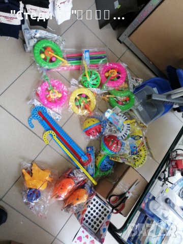 Играчки. Бутащи колела за малки деца. Нови от затворен магазин. , снимка 8 - Дрънкалки и чесалки - 38425915