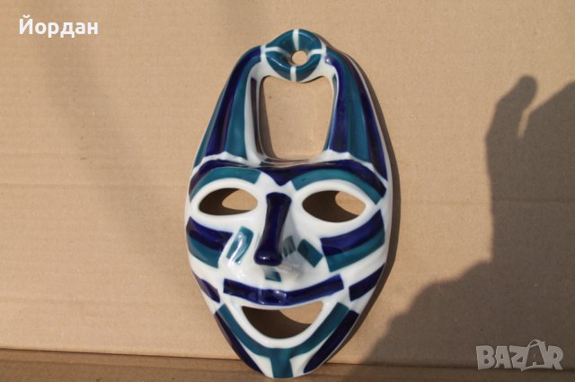 Испански порцеланова маска 