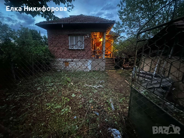 КЪЩА, снимка 1