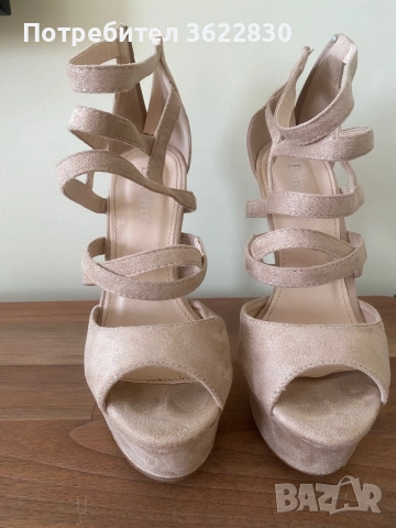 Бежови високи обувки с тънтк ток, снимка 3 - Дамски обувки на ток - 51518195