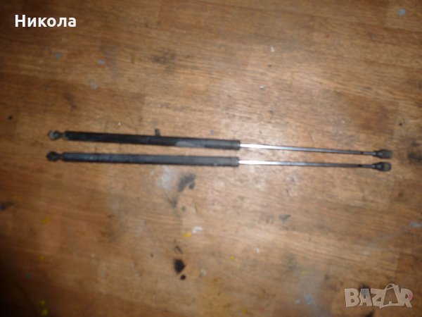 Амортисьори за заден капак Пежо 807, снимка 2 - Части - 32811434