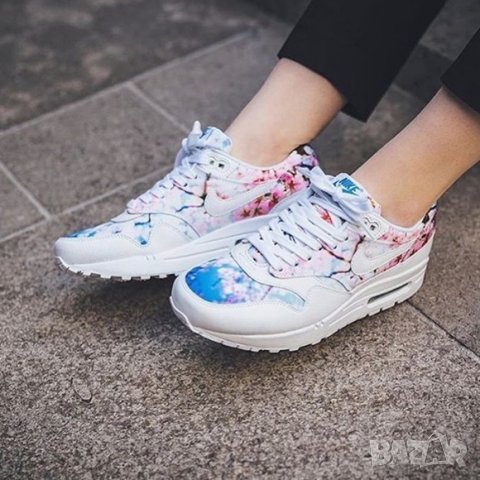 Намалени Nike Air Max 1 Print White/White-University Blue Cherry Blossom Дамски Маратонки Номер 38, снимка 3 - Маратонки - 36725965