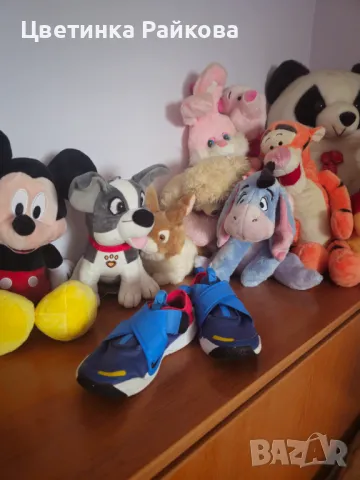 Детски маратонки Nike, снимка 2 - Детски маратонки - 48000400