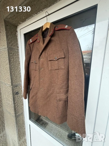 Продавам офицерска униформа , снимка 13 - Други ценни предмети - 50762852