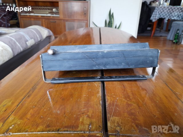 Старо радио,радиоприемник Россия 303, снимка 6 - Антикварни и старинни предмети - 32722244