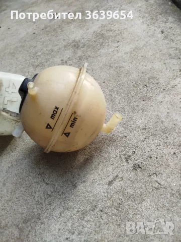 Казанчета за течност чистачки и антифриз голф 3