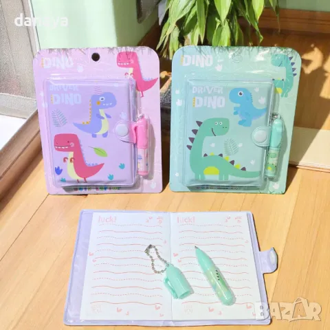5891 Цветно тефтерче Dino с кожени корици и мини химикалка