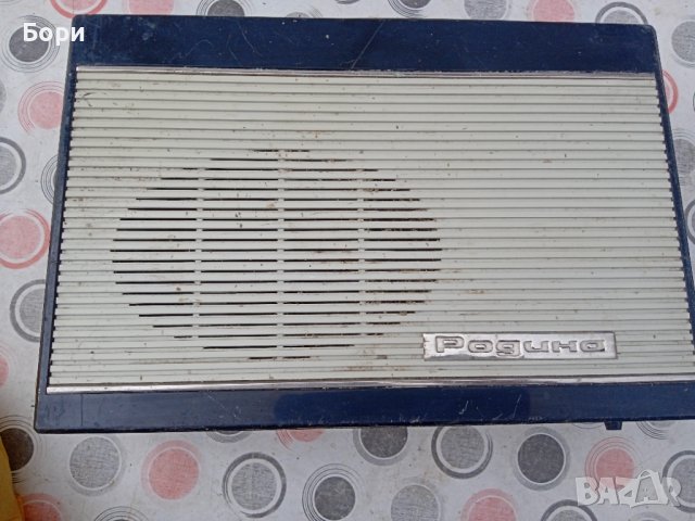 Родина военно офицерско радио, снимка 2 - Радиокасетофони, транзистори - 39814578