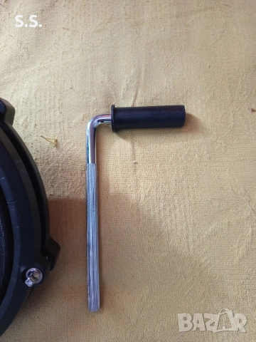 Пад за електронни барабани на Алесис, снимка 4 - Ударни инструменти - 52732241