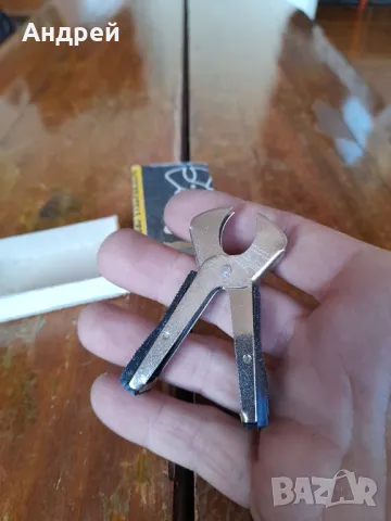 Стар инструмент за вадене на телчета от телбод, снимка 3 - Други ценни предмети - 48452150