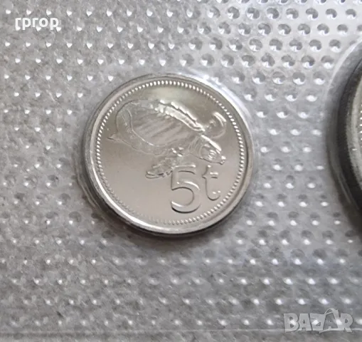 Папуа Нова Гвинея.
Австралия и океания.
Сет от 6 монети.
2004  - 2005 година.
UNC., снимка 5 - Нумизматика и бонистика - 49601245