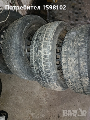 Гуми и джанти 16. Мерцедес , размер 195,65,16, снимка 3 - Гуми и джанти - 52882995