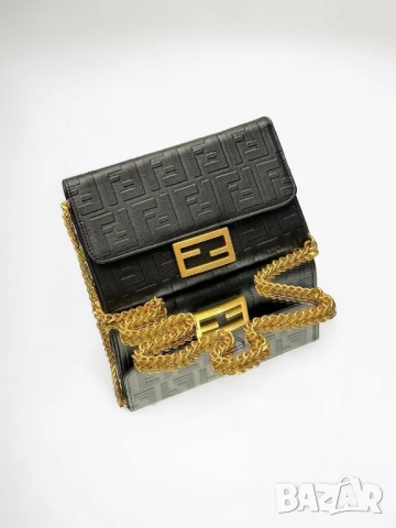 чанти fendi , снимка 3 - Чанти - 51274821