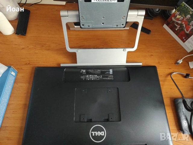 Touch screen монитор DELL S2240T, снимка 9 - Монитори - 50581457