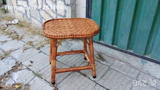 плетена ратанова маса