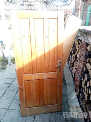 Врата Масив Нова. 