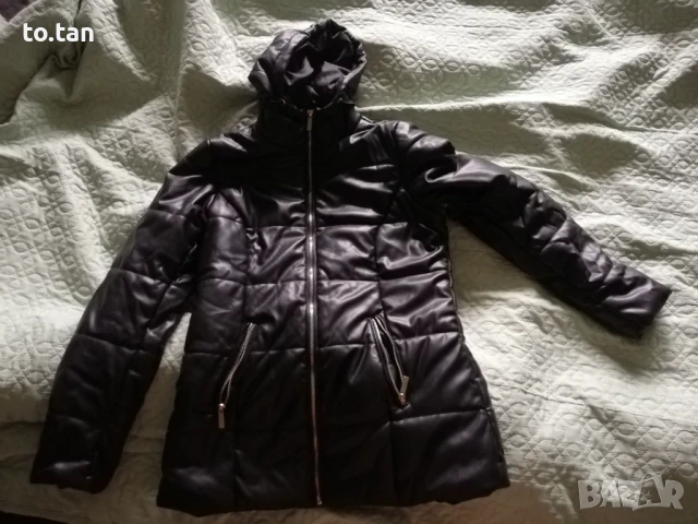 Дамско яке размер 38