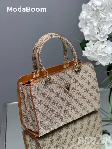 Guess дамски чанти Различни цветове , снимка 6 - Чанти - 48836449