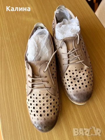 Естествена кожа пролетни / есенни перфорирани обувки 