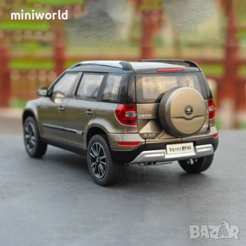 Skoda YETI SUV - мащаб 1:18 на Paudi моделът е нов в кутия, снимка 4 - Колекции - 52979511