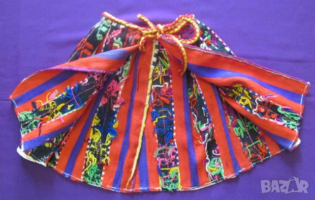 19 век Фолк Арт Детски Костюм ръчна бродерия, снимка 6 - Антикварни и старинни предмети - 35196440