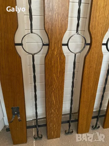 Закачалка от ковано желязо и масивно дърво, снимка 3 - Закачалки - 50235554