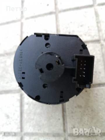 Ключ за светлини за VW Golf 5, снимка 2 - Части - 36963498