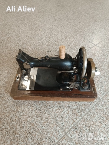 Шевни машини SINGER и VESTA., снимка 10 - Шевни машини - 52466911