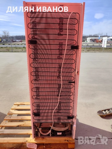 Хладилник с фризер Bosch , снимка 14 - Хладилници - 53574594