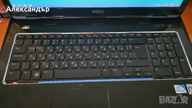 лаптоп DELL N7110, снимка 4 - Лаптопи за работа - 50873771