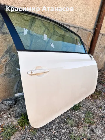 Врата предна дясна за Тойота аурис две врати.2007-2012, снимка 2 - Части - 47917987